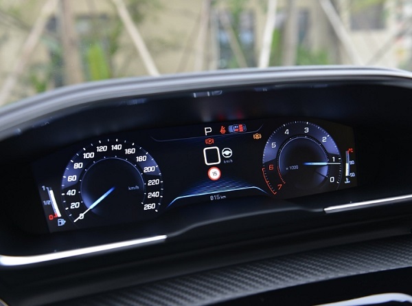 汽車(chē)儀表盤(pán)激光打標(biāo)