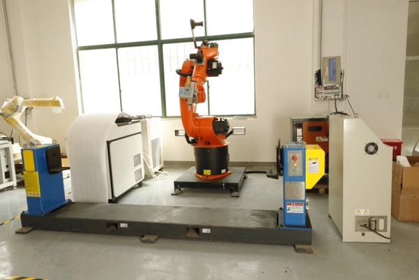 激光焊接機裝機前要注意的事項