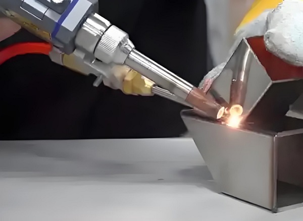 1500w手持激光焊接機(jī)掃描速度快慢的影響