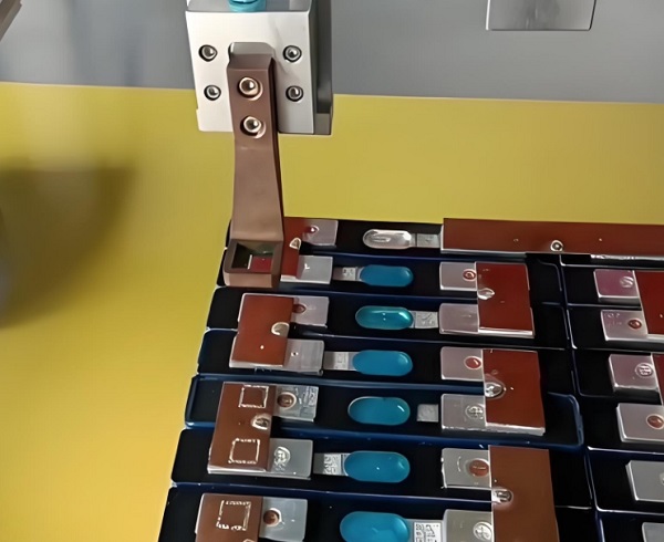 鋰電池激光焊接機的振鏡掃描速度對焊接質(zhì)量有何影響？