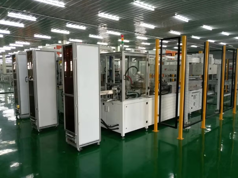 鋰電池pack生產(chǎn)線廠家：一條線體能否適配軟包/圓柱/方形電芯？