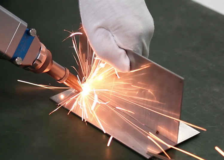 激光焊接機(jī)價格一般是多少？